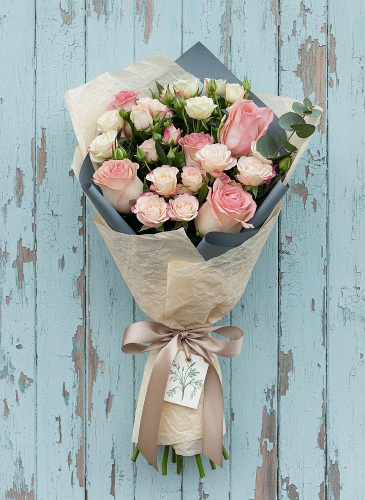 Букет цветов из: Розы в Сунтаре