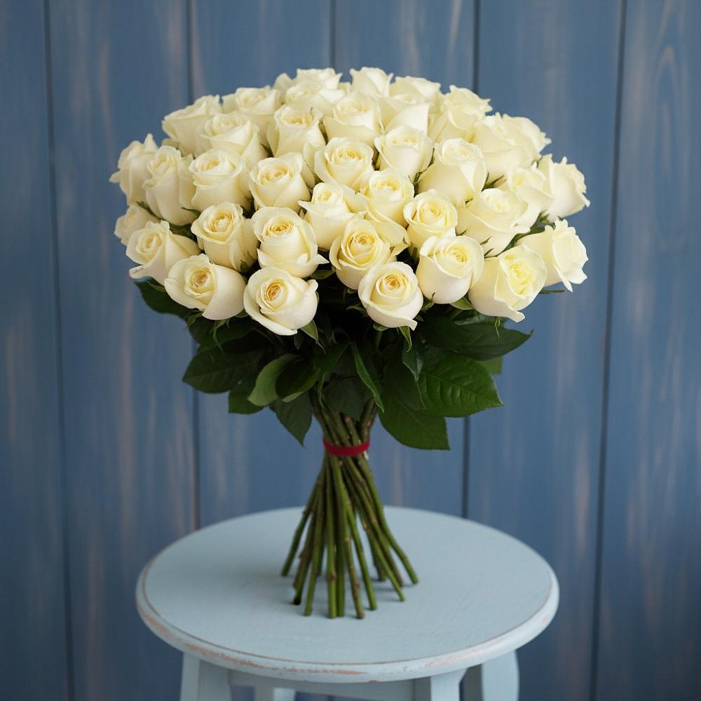 Букет 51 Белая роза Эдлесс Лав в Сунтаре