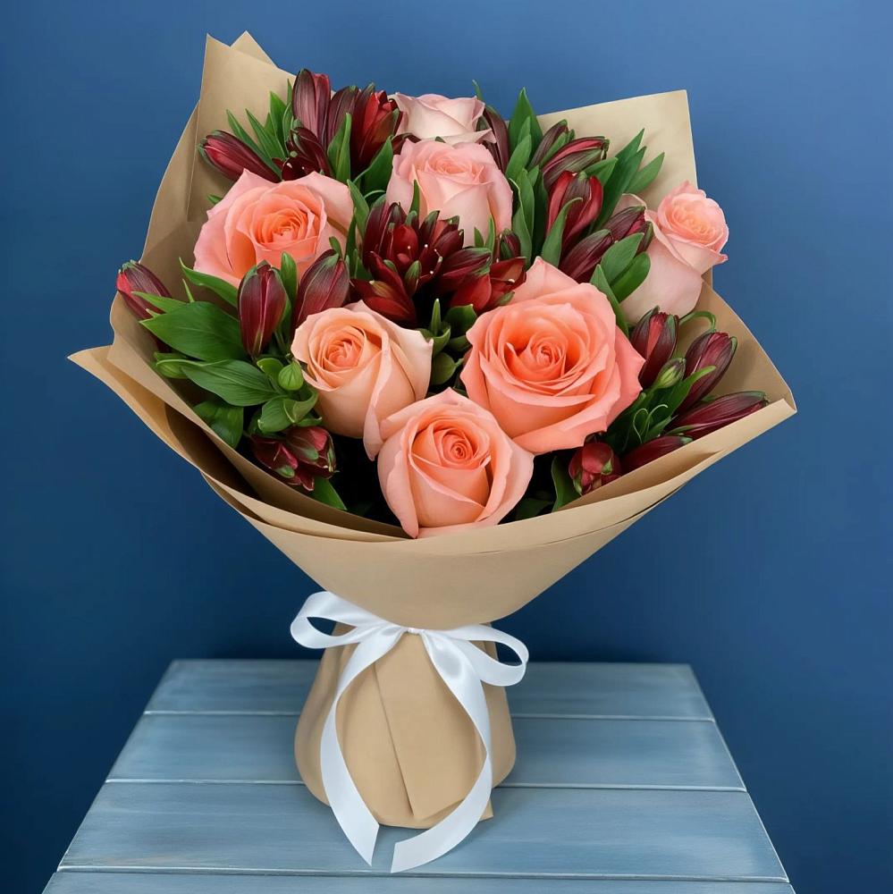 Букет цветов из: Розы и Альстромерии в Сунтаре