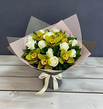 Букет цветов из:  Орхидеи и Розы #REPLACE_PRED# Сунтаре