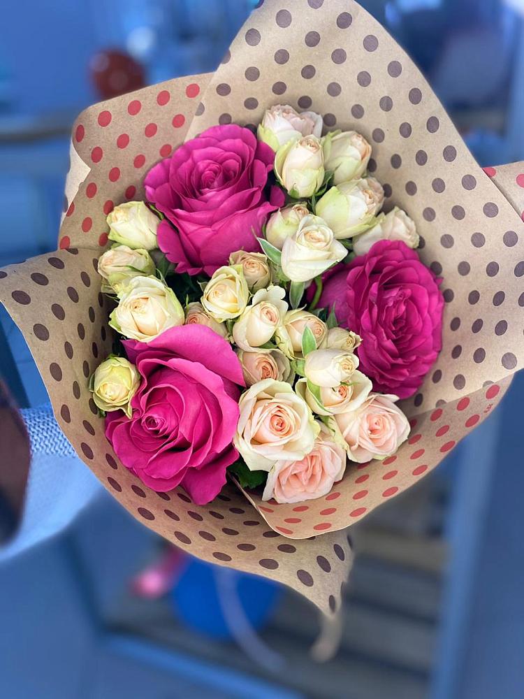 Букет цветов из: Розы в Сунтаре