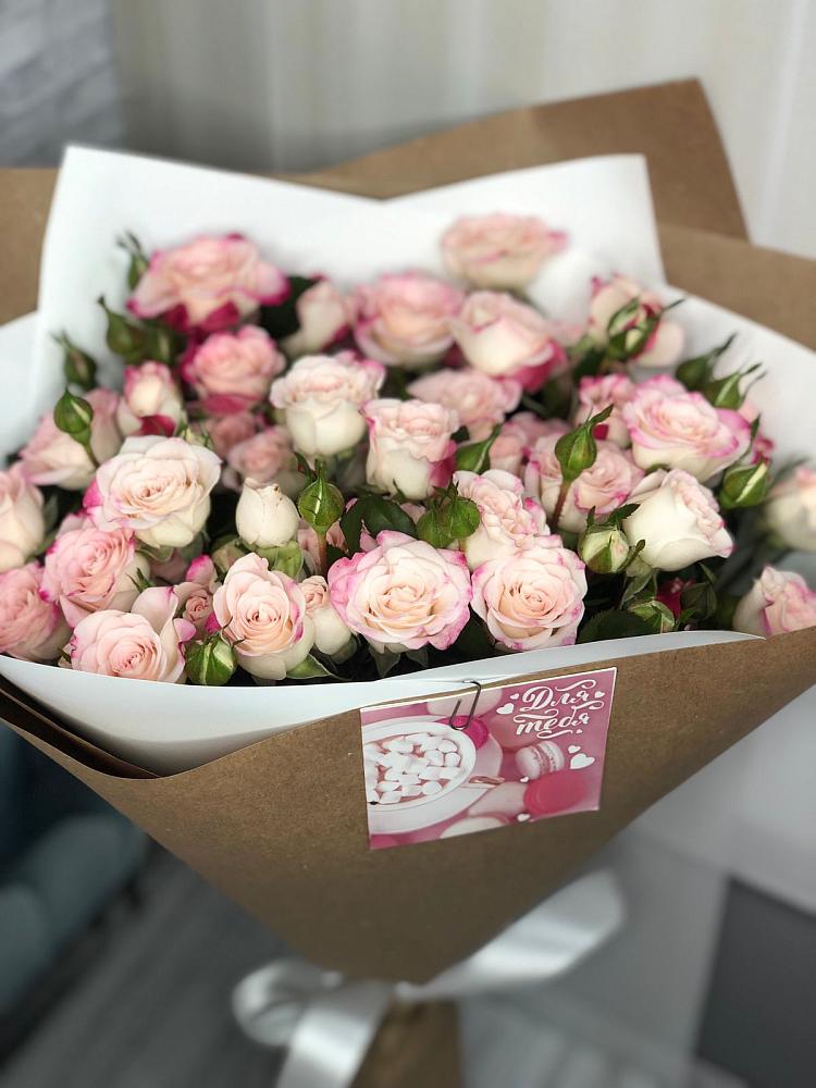 Букет цветов из: Розы в Сунтаре