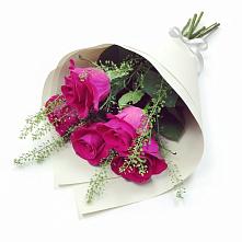 Букет цветов из:  Розы в Сунтаре