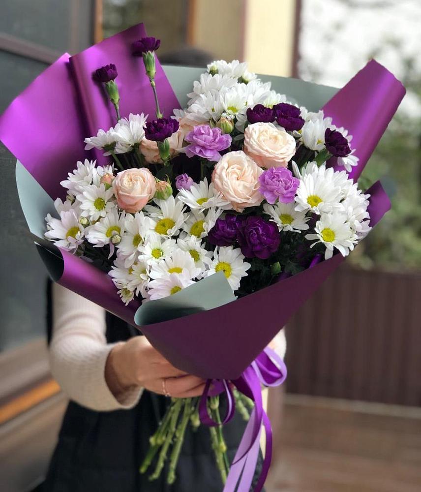 Букет цветов из: Хризантемы, Гвоздики и Розы в Сунтаре