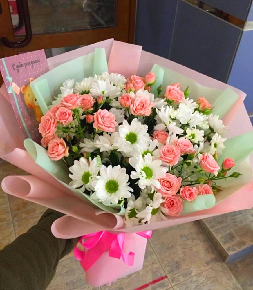 Букет цветов из: Розы и Хризантемы в Сунтаре