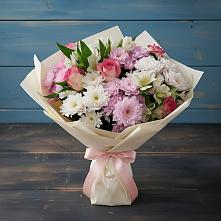 Букет цветов из:  Хризантемы, Альстромерии и Розы в Сунтаре