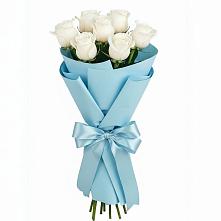 Букет 7 белых роз Проуд в Сунтаре