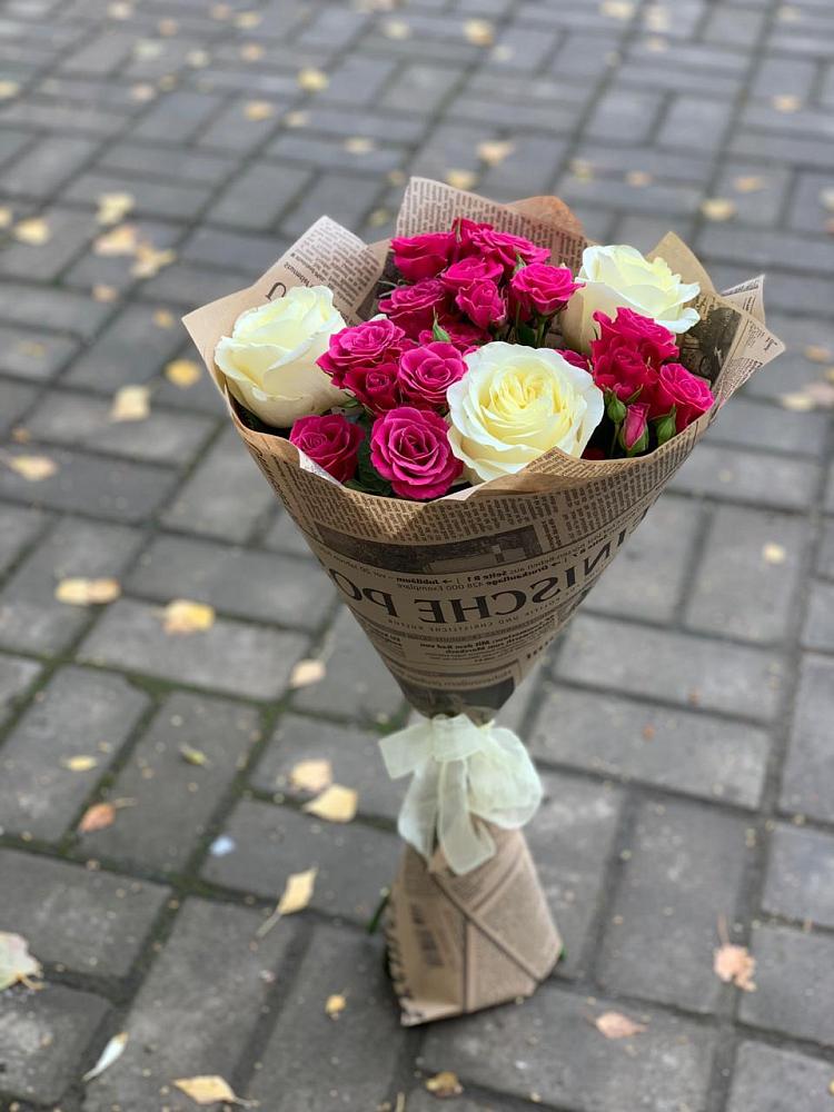 Букет цветов из: Розы в Сунтаре