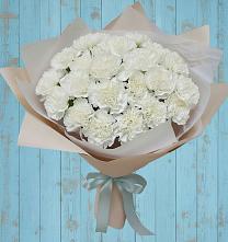 Букет цветов из:  Гвоздики в Сунтаре